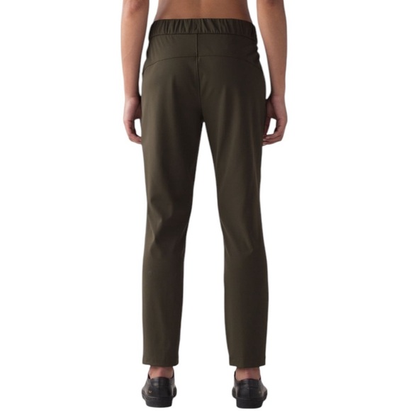 Lululemon On The Fly Pants Olive Green Size 6 - Picture 2 of 12